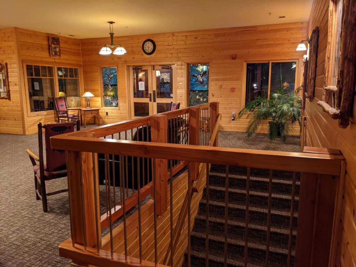 Lodge At Sandpoint Exterior photo